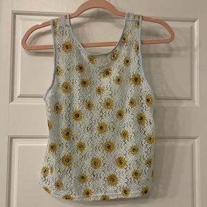 Daisy tank top size medium from Francesca’s